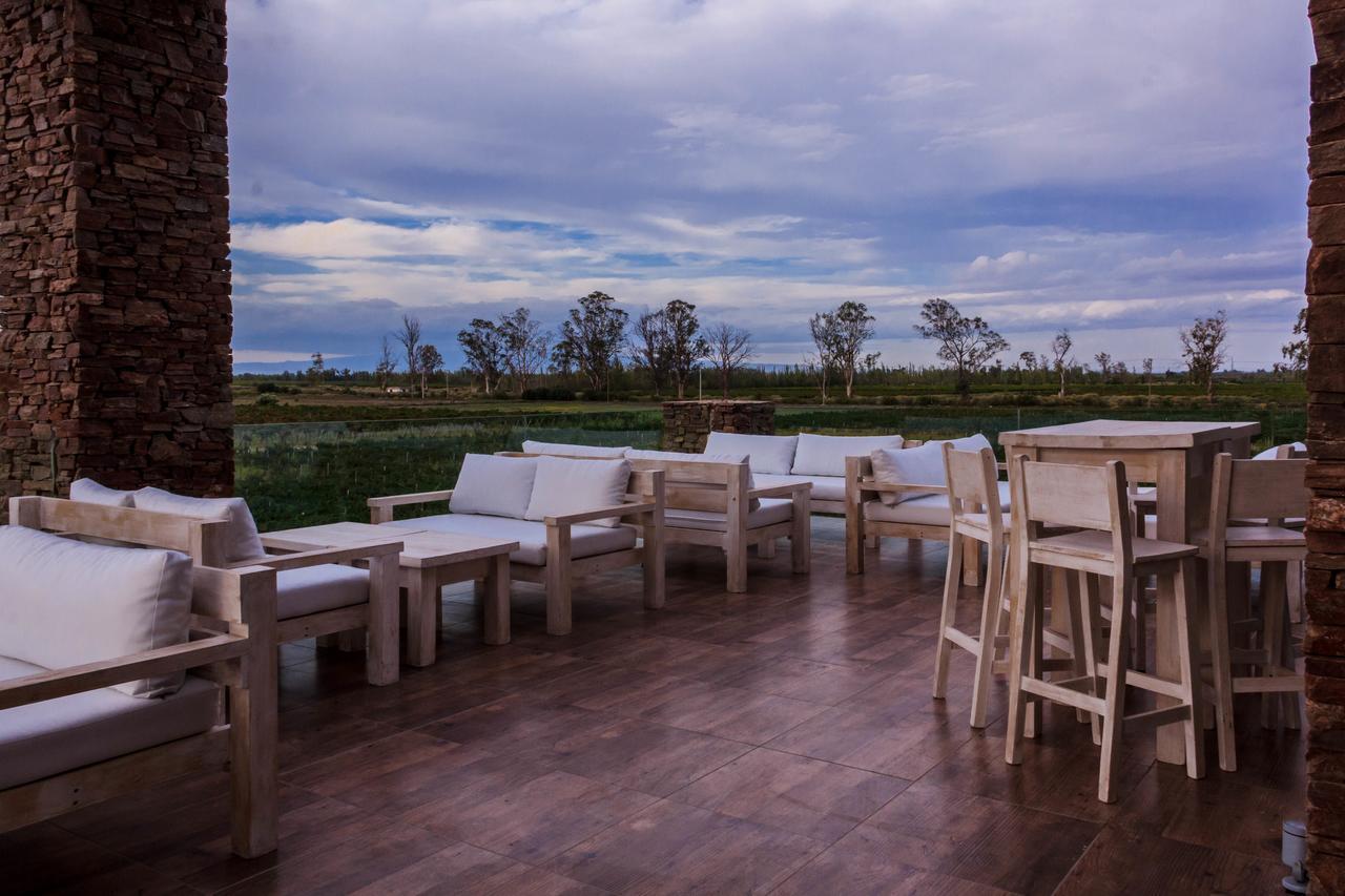 Marale Wines Hotel Boutique Villa Media Agua Exterior photo