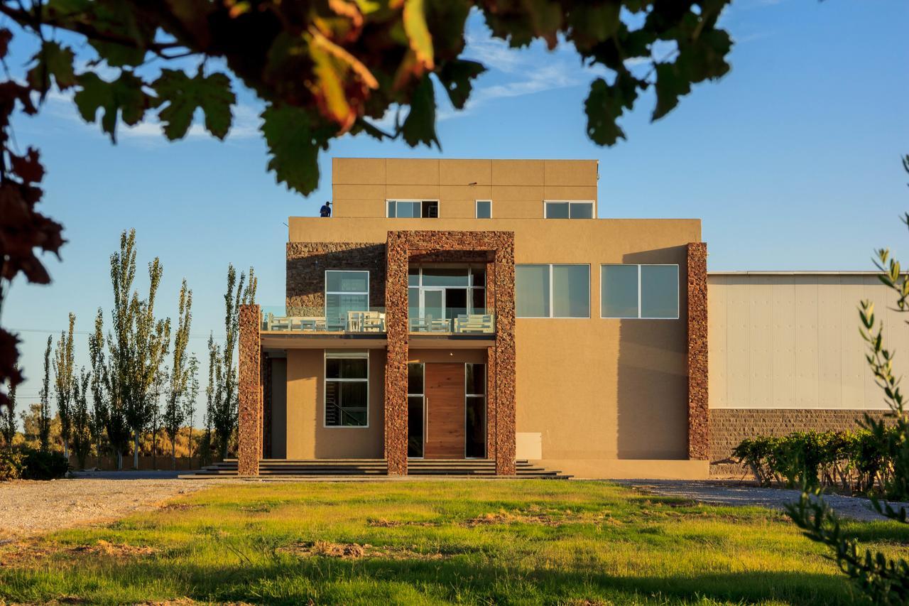 Marale Wines Hotel Boutique Villa Media Agua Exterior photo