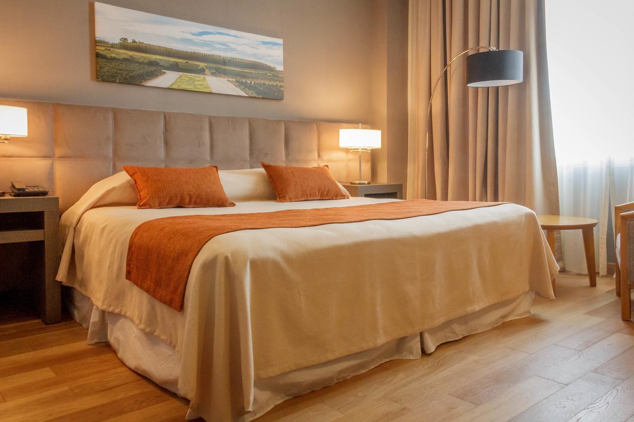 Marale Wines Hotel Boutique Villa Media Agua Exterior photo